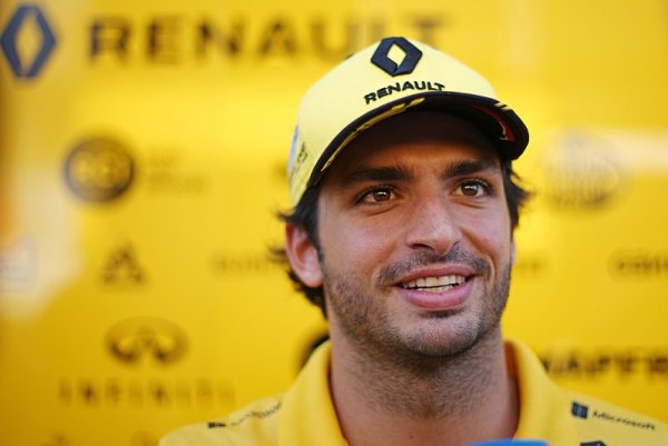 Sainz si dokáže představit sebe vedle Alonsa