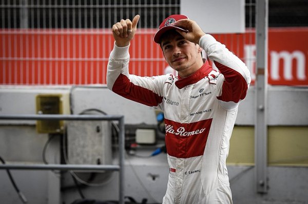 Leclerc chce příští rok bojovat o titul