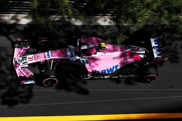 Ocon konečně pořádně zabral Ocon konečně pořádně zabral