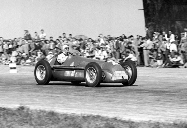 První velké ceně MS F1 v historii vládla Alfa Romeo