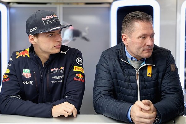 Verstappen senior už není skautem Red Bullu