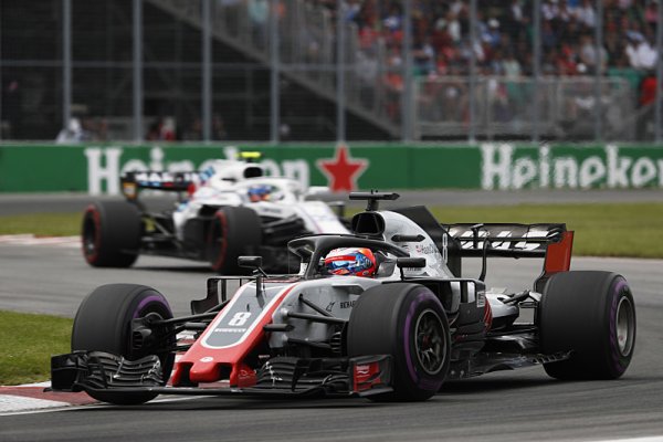 Grosjean si pochvaloval úžasnou výdrž pneumatik