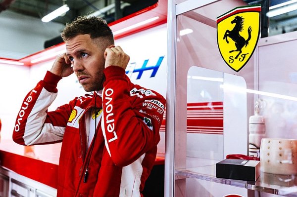 Vettel vyjednává pouze s Ferrari Vettel vyjednává pouze s Ferrari