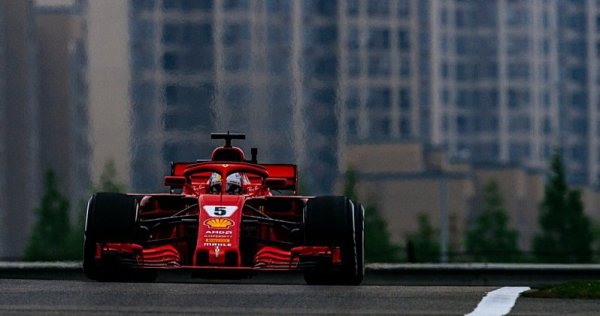 Vettel: Bránit se nemělo smysl