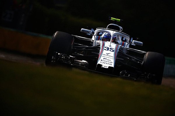 Stroll se na mokru probojoval do Q2