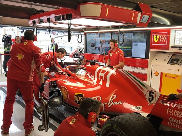 Ferrari zahodilo více než dva měsíce vývoje