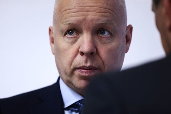 Mazepinův otec krouží kolem Williamsu Mazepinův otec krouží kolem Williamsu