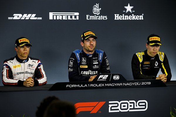 Kanaďan Latifi letos vyhrál už počtvrté Kanaďan Latifi letos vyhrál už počtvrté
