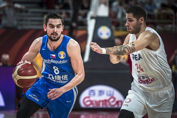 Hyundai oslavuje úspěch českých basketbalistů