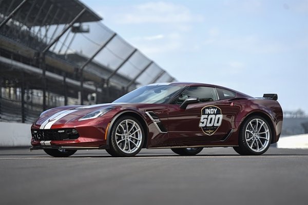 IndyCar odhalila pace car pro 500 mil v Indianapolisu IndyCar odhalila pace car pro 500 mil v Indianapolisu