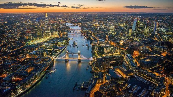K mýtu přibývá v Londýně další poplatek