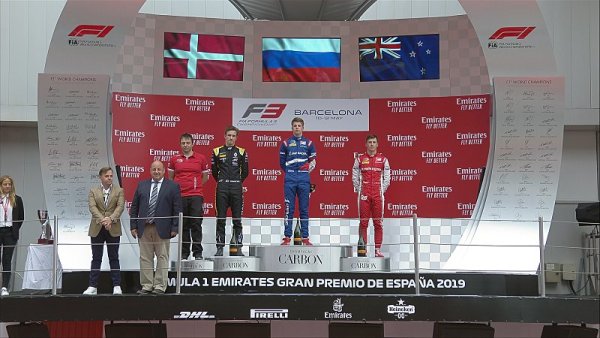 Lundgaard první v cíli, vítězem je ale Švarcman Lundgaard první v cíli, vítězem je ale Švarcman