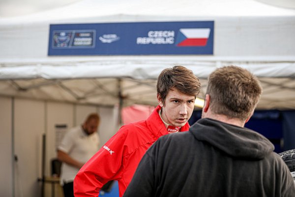 Kouřil bude pokračovat v TCR Eastern Europe