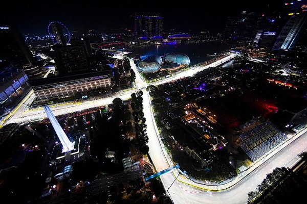 Hledá se náhrada za Singapur Hledá se náhrada za Singapur