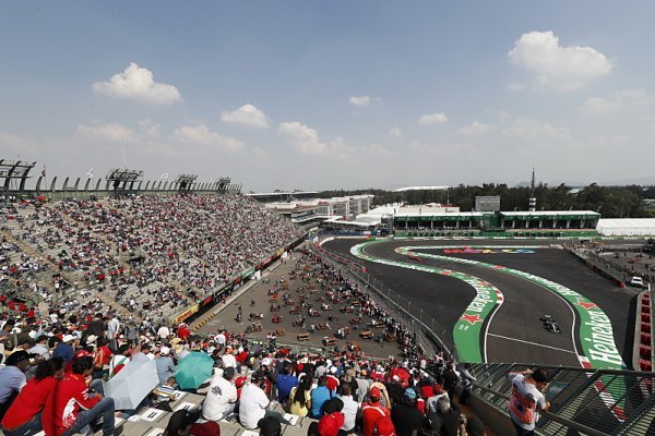 Starostka prozradila, že F1 se v Mexiku pojede dále Starostka prozradila, že F1 se v Mexiku pojede dále