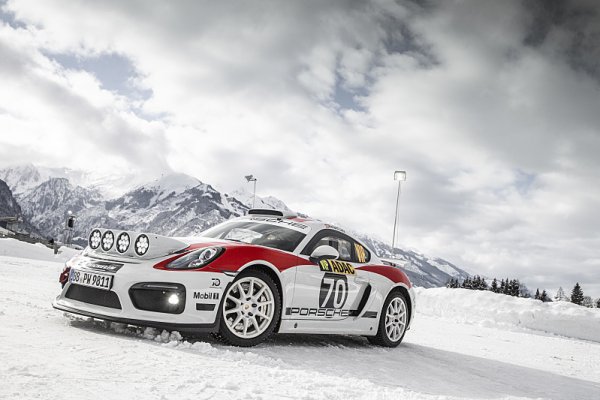 Porsche se vrací na rallyovou scénu