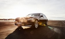BMW uvádí na trh tři nové plug-in hybridy