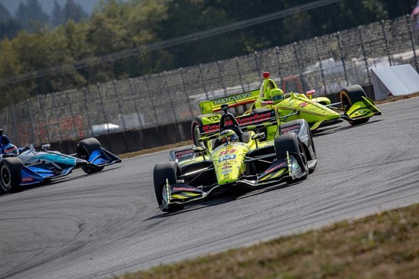 Bourdais zajel nejlepší čas, následně naboural