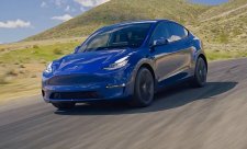 Elon Musk předvedl vůz Tesla Model Y