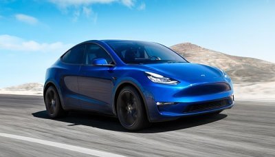 Vyrábí Tesla pouze letní auta?