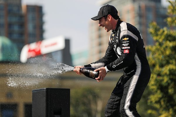 Pagenaud oslavil výročí pádu Bastily vítězstvím