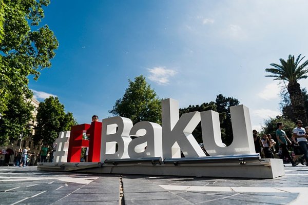 Baku vyplatí Williamsu odškodné