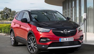 Opel Grandland X Hybrid4 vrcholem nabídky