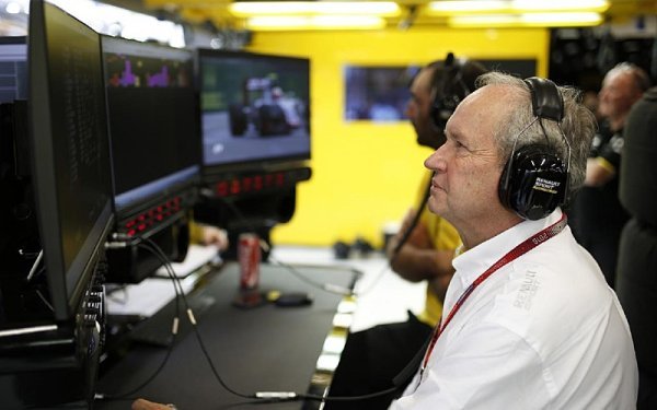 Stoll končí spolu s Renaultem Stoll končí spolu s Renaultem
