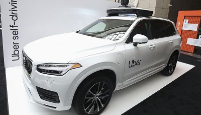 Uber předvedl nový autonomní vůz 