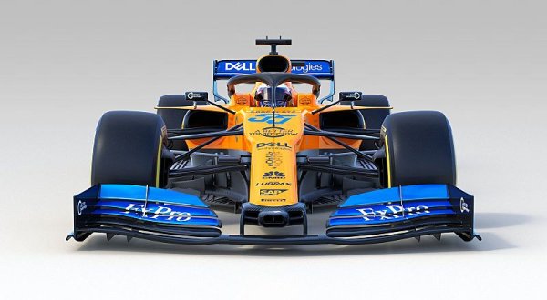 McLaren doplnil oranžovou papáju modrými křídly