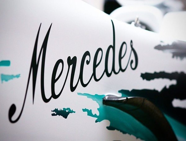 Mercedes oslaví dvojité jubileum
