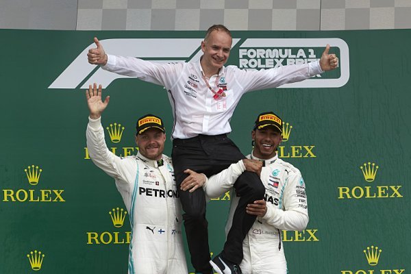 Mercedes – nejlepší tým všech dob Mercedes – nejlepší tým všech dob