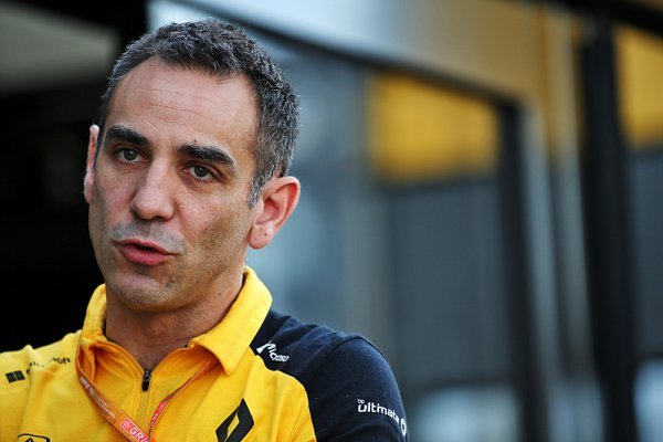 Automobilka Renault zváží budoucnost týmu ve F1 Automobilka Renault zváží budoucnost týmu ve F1