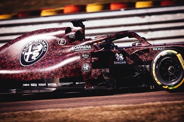 Sauber dokonale vypálil rybník McLarenu Sauber dokonale vypálil rybník McLarenu