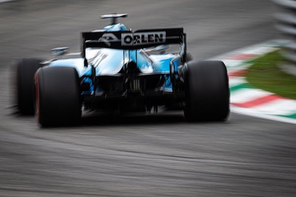 Williams má zajištěné motory Mercedes až do roku 2025