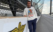 Alonso dá přednost F1 před Indy