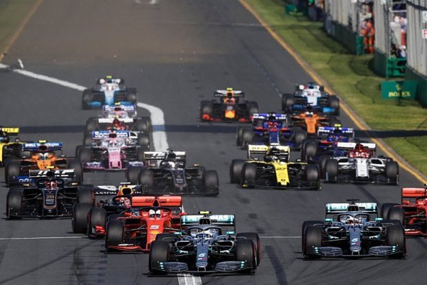 Týmy se bouří, z F1 nebude GP1 Týmy se bouří, z F1 nebude GP1
