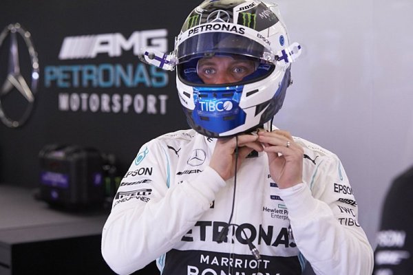 Bottas si na smlouvu ještě počká