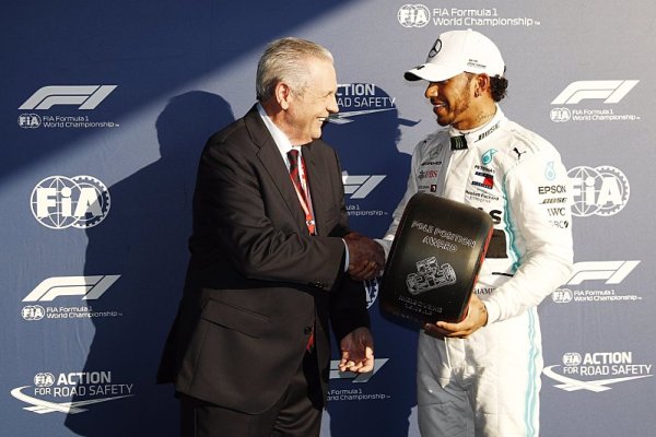 Další Hamiltonův zápis do historie F1