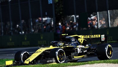 Red Bull není soupeřem, maximálně tak Haas