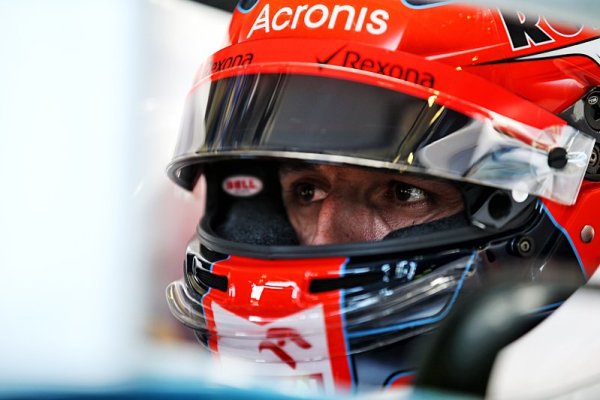 Kubica nebyl po nehodě k nalezení Kubica nebyl po nehodě k nalezení