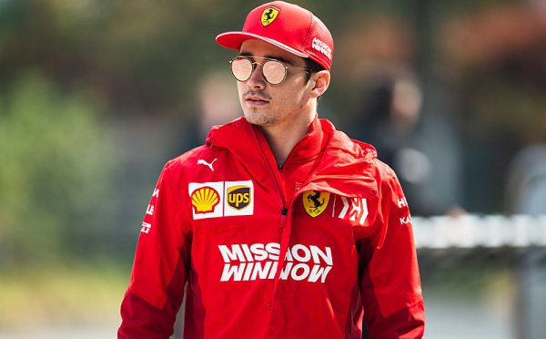Leclerc dostal smlouvu až do roku 2024 Leclerc dostal smlouvu až do roku 2024