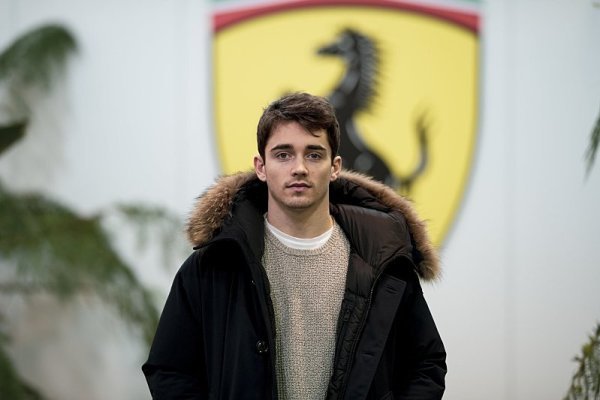 Leclerkova nejcennější lekce od Ferrari?