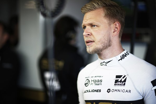 Magnussen chystá přestup do velkého týmu