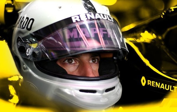 Ricciardo při přestupu ztratil kouzelné brzdy Ricciardo při přestupu ztratil kouzelné brzdy