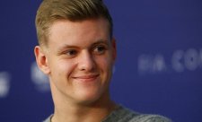 Schumacherův test pro Ferrari a Alfu Romeo potvrzen