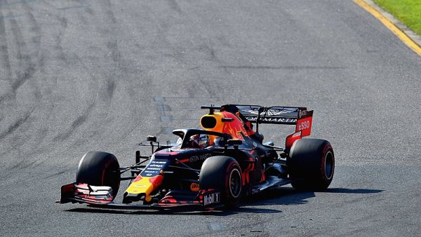 Red Bull prý v Baku dostane 20 nových koní Red Bull prý v Baku dostane 20 nových koní