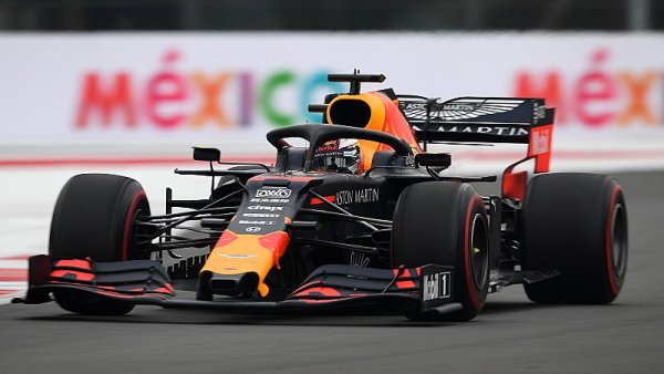 Verstappen přišel o pole position