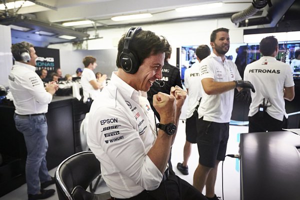 Wolff coby nový šéf formule 1?