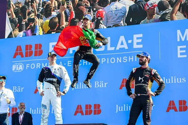 Günther překazil Techeetahu double Günther překazil Techeetahu double